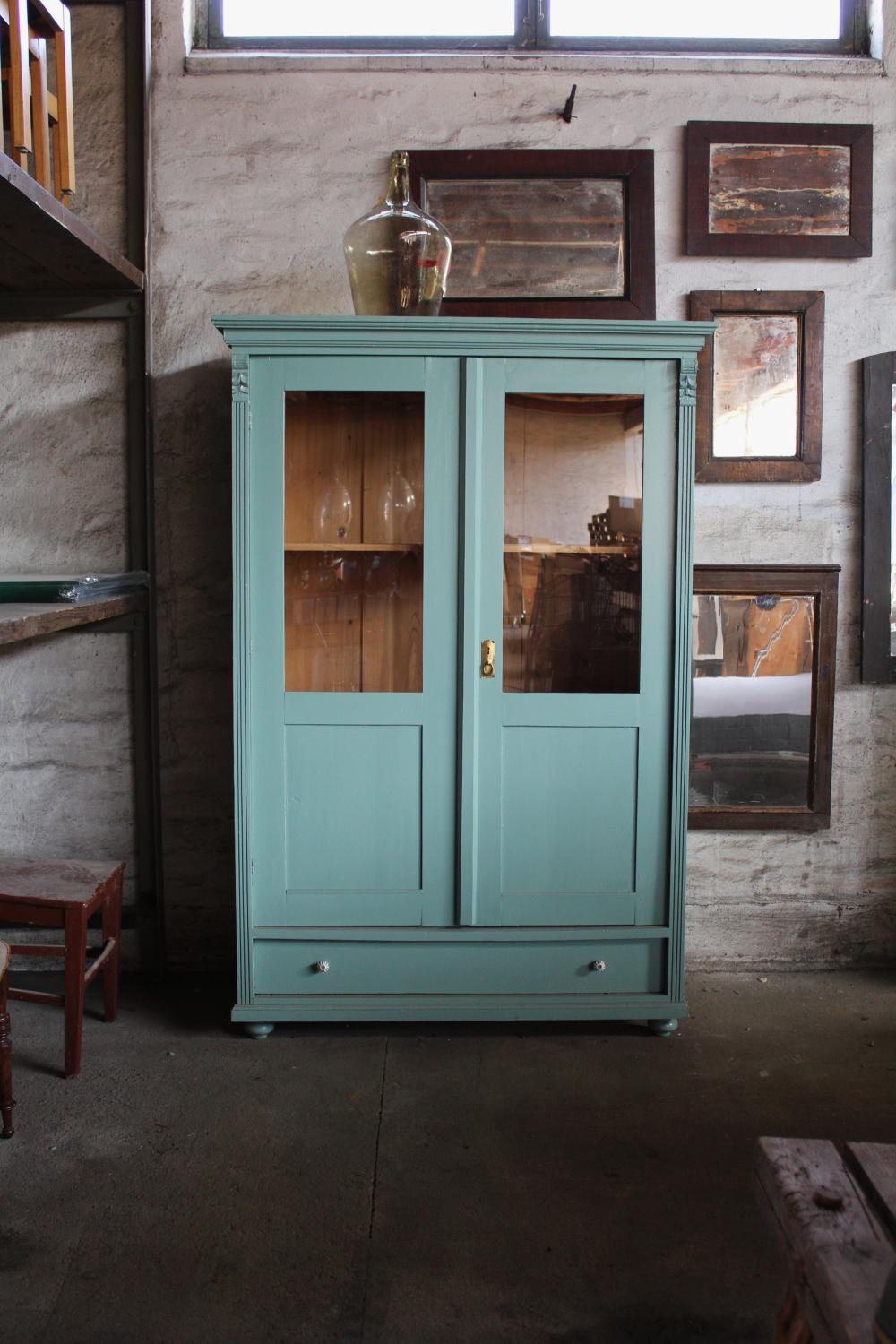 Vintage Cabinet Turquoise