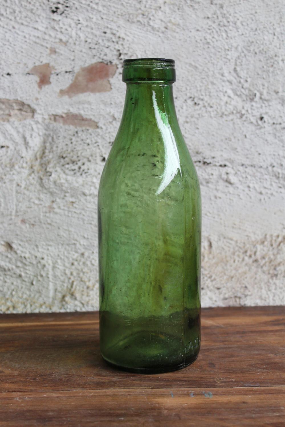 Vintage Färgad Glasflaska Ljusgrön