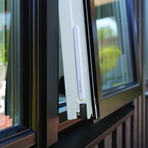 Sensative Strips Multi-sensor +Guard LoRa – Magnetkontakt för dörrar och fönster