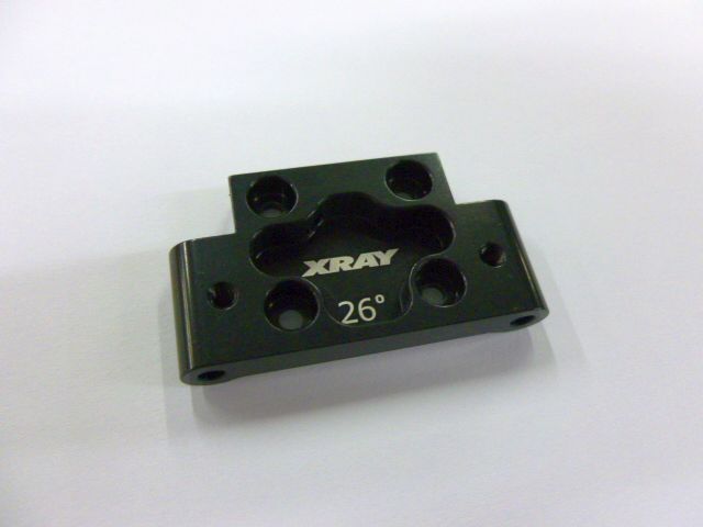 Bärarmsfäste Främre Undre 26gr Alu Xray XB2´20