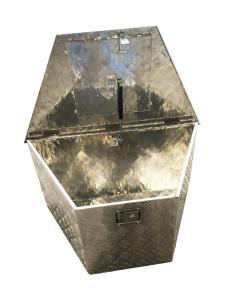 Verktygslåda i durkplåt 865 x 365 x 560mm