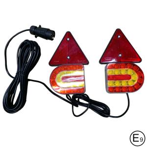 Släpvagnsbelysning LED  7.5meter Magnetisk - 2 st lampor samt 2 st Triangel reflexer