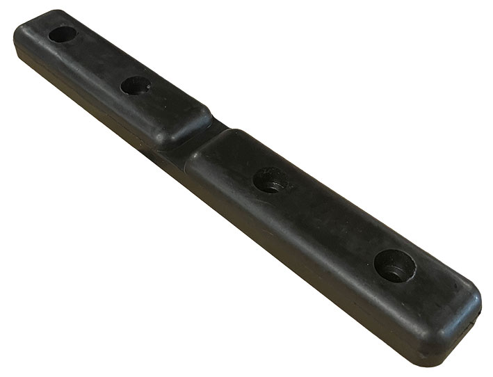 Skydd i gummi för fören 305x38x19mm - Snubber block