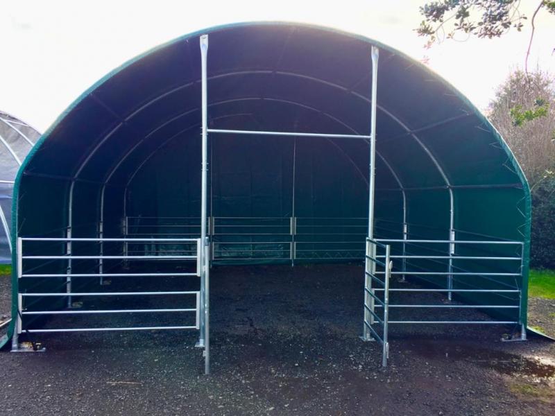 Vindskydd - Väderskydd  6,1 m x 6,1 m x 3,7 m