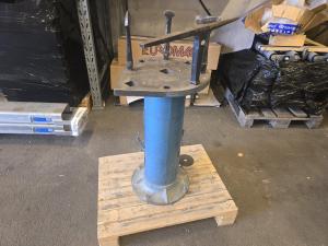 Arbetsbord inklusive lite verktyg