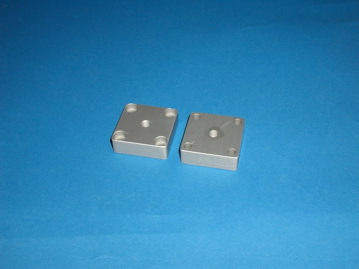 Ändplatta 45x45. M8