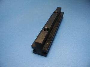 Glidkloss 18x100 Öppen, T-Spår 8