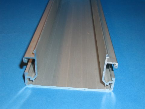 Kabelkanal, T-Spår 11. 44x88 mm. 1 mm.
