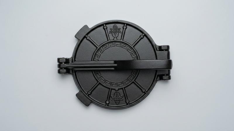 Järn tortillapress, 15 cm diameter - NY!