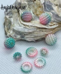 Bär pärla/berry beads blå/turkos/rosa/vit 10mm acryl, 5-pack