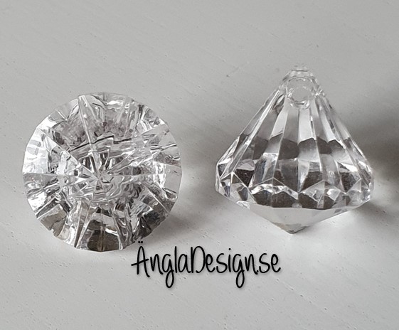 Prisma liten "Änglakropp" klar/transparent i acryl 1st