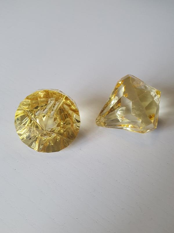 Prisma stor "Änglakropp" gul i acryl 1st