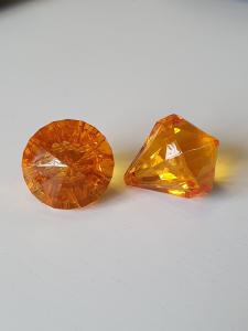 Prisma stor "Änglakropp" orange i acryl 1st