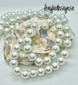 ANDRASORTERING, Vaxade glaspärlor vita 8 mm, 1 sträng