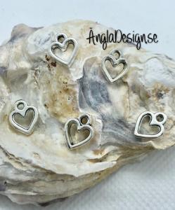 Berlock litet hjärta siluett i antiksilver, 5-pack