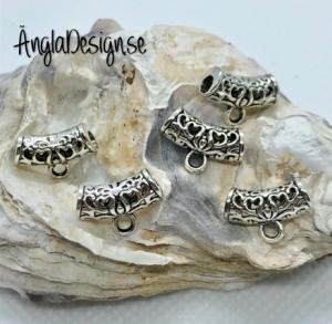 Berlockhållare krusidull med små hjärtan, bred i antiksilver, 5-pack