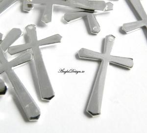 Kors 25x16mm, ljust silver, 4-pack