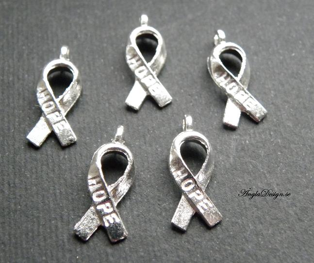Berlock, band med texten "HOPE", ljust silver, 10-pack