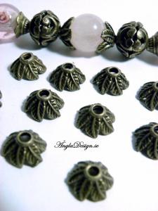 Pärlhatt löv, brons, 11mm, 10st