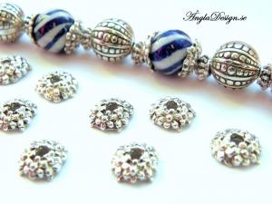 Pärlhatt blomsterkrans, 11mm,  antiksilver, 10st