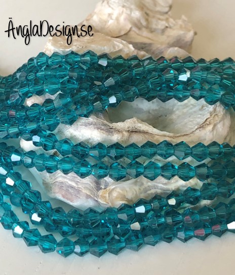 Glaspärla bicone Crystal 4mm emerald, 1 sträng