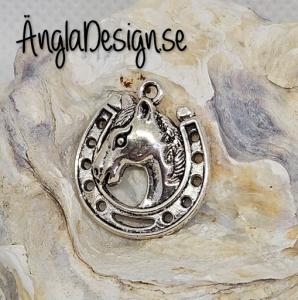 Hänge hästhuvud i hästsko, antiksilver, 1-pack