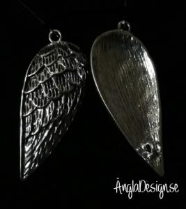 Hänge vinge med ögla på baksidan, 47mm antiksilver, 1st