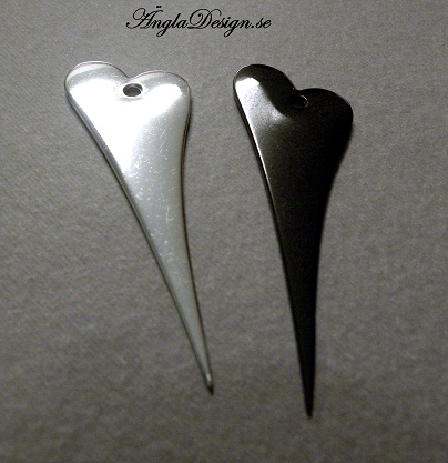 Hänge Långt stilrent hjärta, svart/gunmetal, 1st