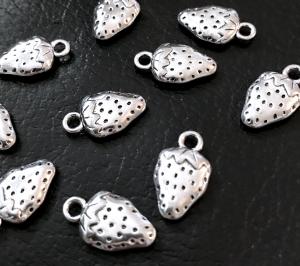 Berlock antiksilver jordgubbe 9x16mm, 20-pack