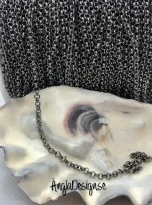 Kedja ärtlänk svart gunmetal 2,5mm bred, 1 meter