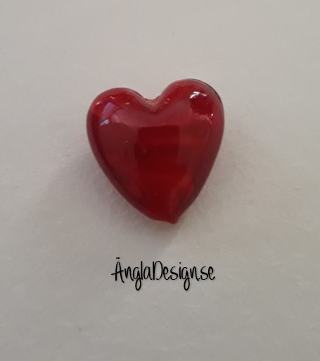 Lampwork handgjort hjärta, röd med spiral i, ca 20mm, 1st