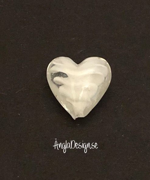 Lampwork handgjort hjärta, klar med vit spiral i, ca 20mm, 1st