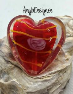 Glaspärla handgjorda lampwork stort hjärta 35mm med ros, röd, 1st