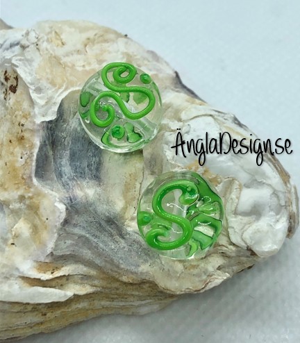 Glaspärla handgjorda lampwork rund platt med s mönster, grön, 1st