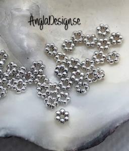 Mellandel mini daisy 3mm antiksilver, 50-pack