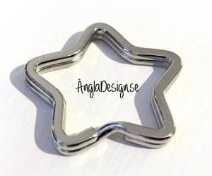 Nyckelring stjärna 34mm, platinum 1st