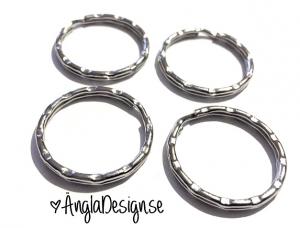 Nyckelring räfflad antiksilver, 25mm, 4-pack