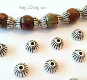 Pärlhatt antiksilver, randig 9mm, 20-pack