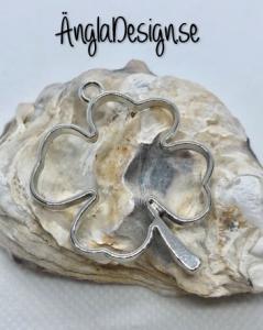 Hänge / resin ram fyrklöver, platinum, 1 st
