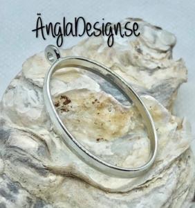 Hänge / resin ram oval, platinum, 1 st