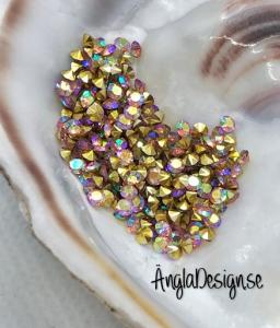 Resin Rhinestone diamantformad 2,5mm ljuslila AB, ca 100-pack