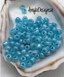 Seed beads pastellblå 4mm, 20 gram