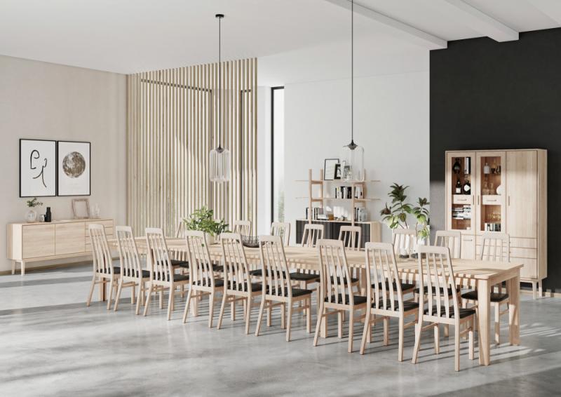 Casö - 701 Vitrinskåp Vitoljad Ek