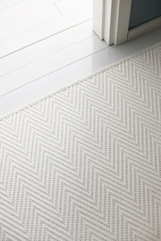 VM Carpet - Elsa White