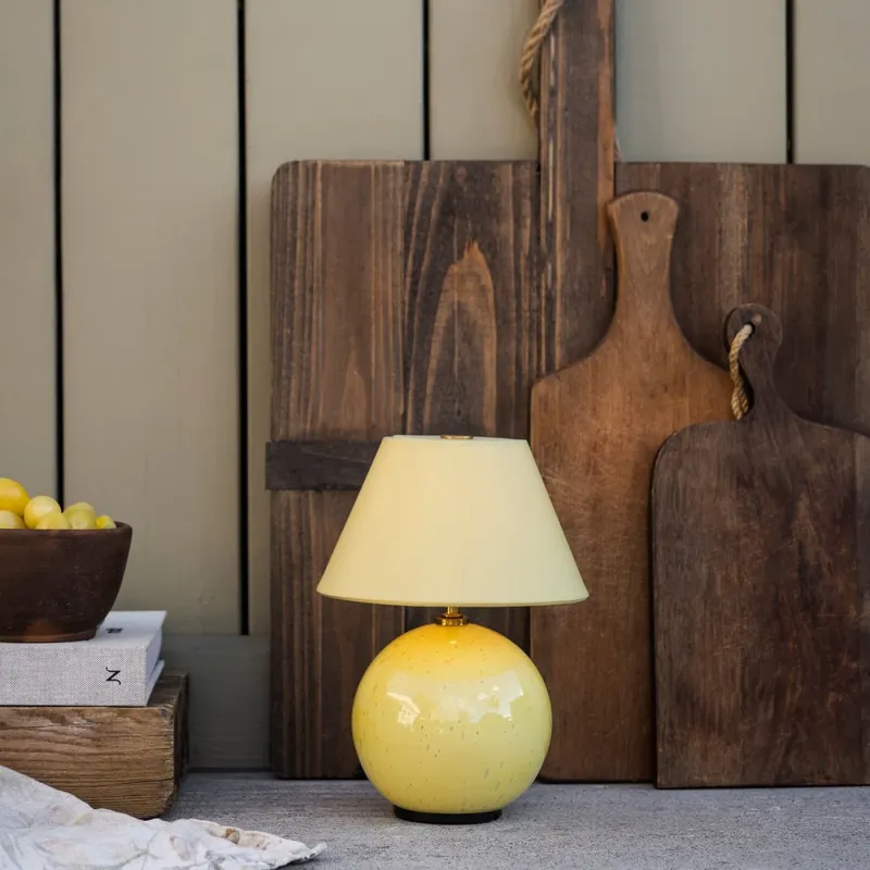 Globen Lighting - Portabel bordslampa Iris 16
