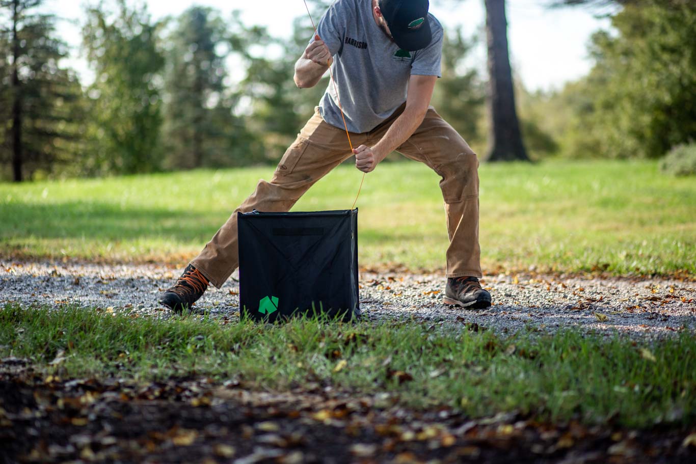 thumbnail image 2 of Weaver Leather Arborist Throw Weight & Line Kit - 16 Oz Green Weight With 150' Polyethylene Line 2 of 13
