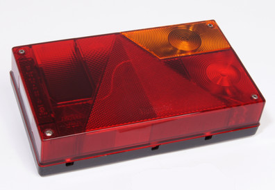 LYKTA BAK MULTIPOINT I M SKYLTLYKTA ASPÖCK HÖGER