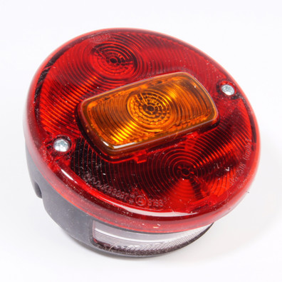 LYKTA BAK 2SE 001 679 051 HELLA