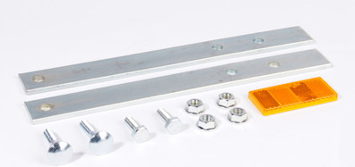 SKRUVSATS SKÄRM PLAST CE SKÅP