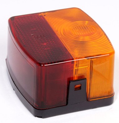 LYKTA BAK 2SD 003 182 067 HELLA HÖGER